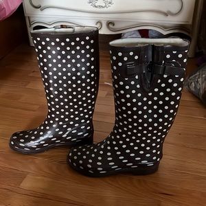 Brown polka dot rain boots